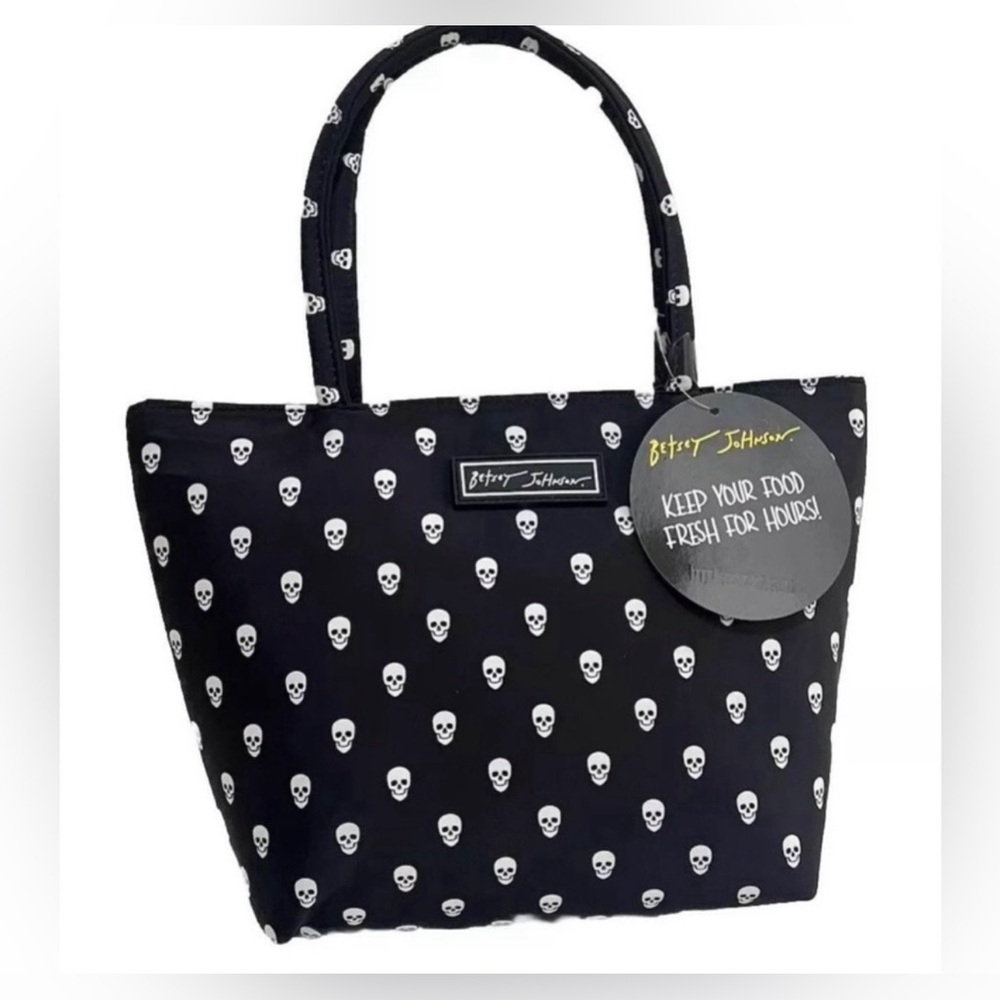 Betsey Johnson Black Skull Print Tote Bag - Picture 11 of 12
